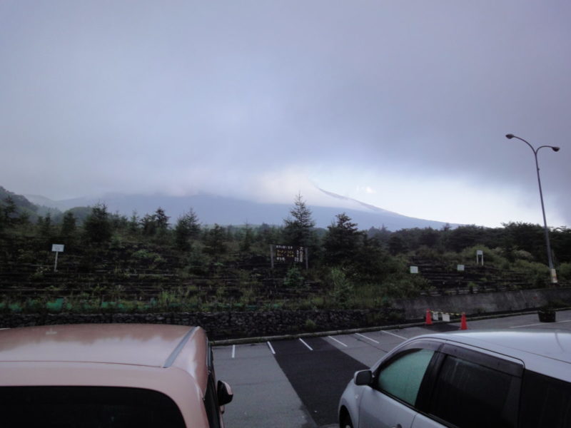 駐車場から富士山